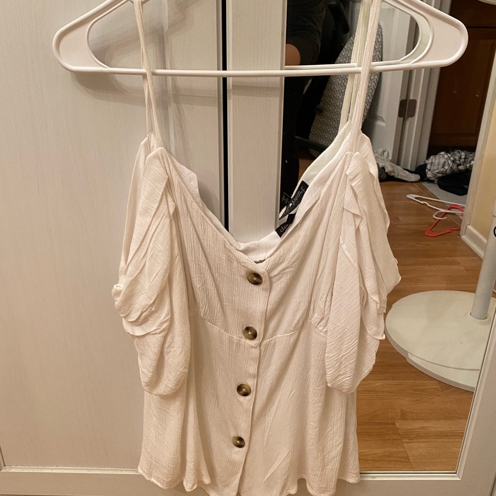 *NEVER WORN* Short sleeve off the shoulder white button-up blouse.